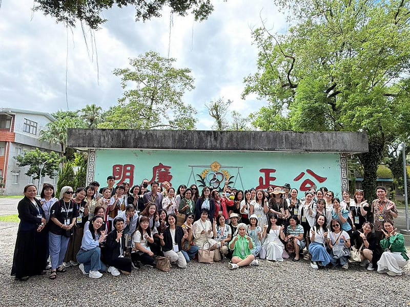  民進黨新住民事務部舉辦為期兩天一夜的「新住民文化交流深耕研習暨參訪」。 圖：民進黨提供 