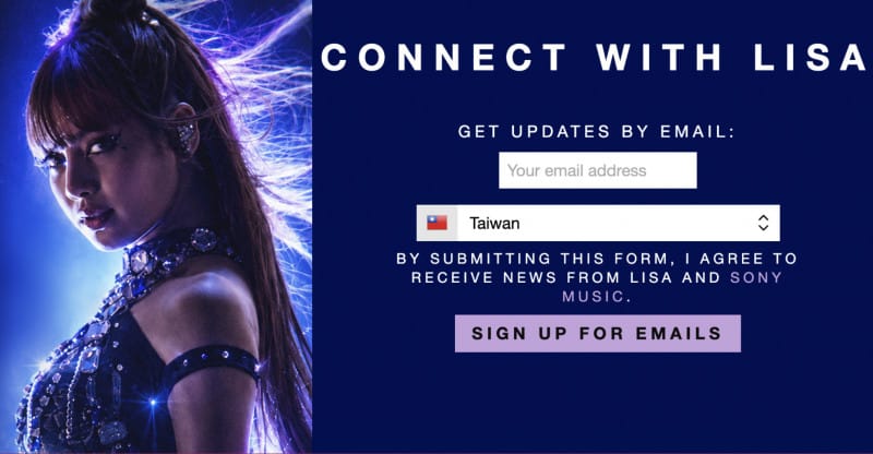 韓國人氣女團BLACKPINK成員Lisa的個人紀錄片《Always Lalisa》近日在官網開放粉絲訂閱，並將台灣獨立列在國家與地區名單中，搭配中華民國國旗，被小粉紅出征。&nbsp;&nbsp;&nbsp;圖：翻攝自《Always Lalisa》官網
