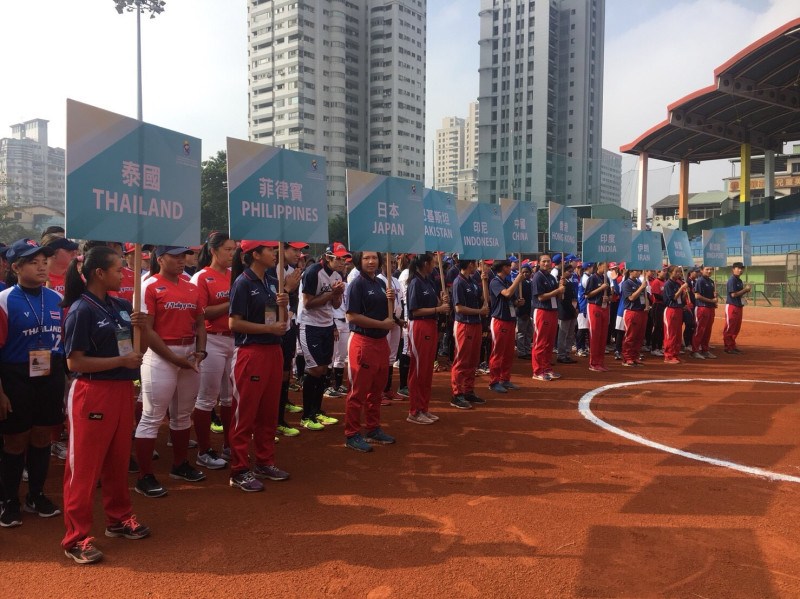 本屆壘球錦標賽，有來自12個國家的隊伍一同競爭，盼能晉級未來2018亞運及世錦賽，以前進2020東京奧運。   圖：台中市政府/提供