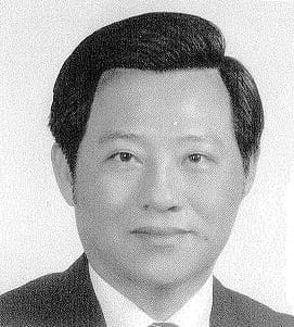 逃亡中國二十餘年因病過世 朱安雄骨灰由家人帶回高雄老家