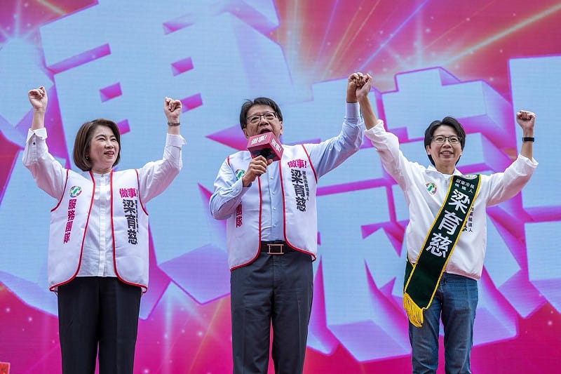 梁育慈競總啟用挑戰屏東市長 三任屏東縣長同框力挺