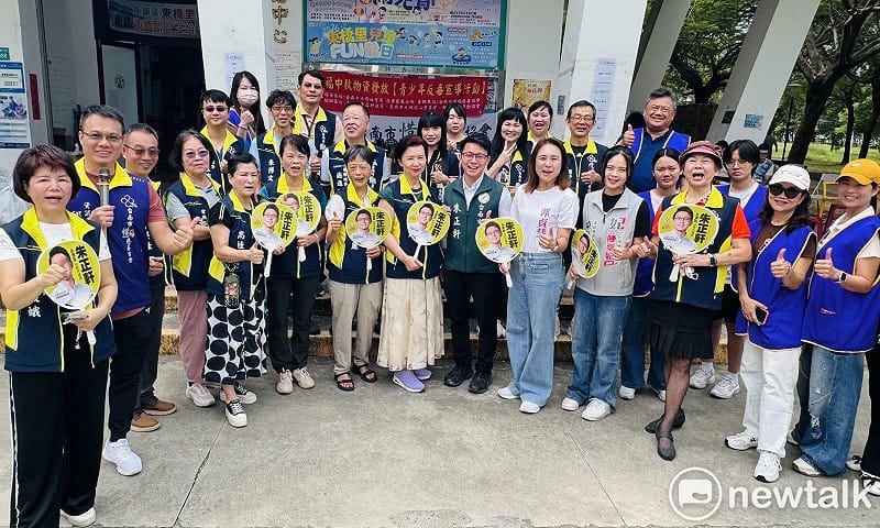 台南市惜福慈善協會中秋送暖 攜手朱正軒關懷弱勢反毒揪起來