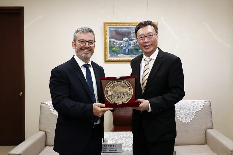 監察院秘書長接見伊比利美洲監察使聯盟　深化交流