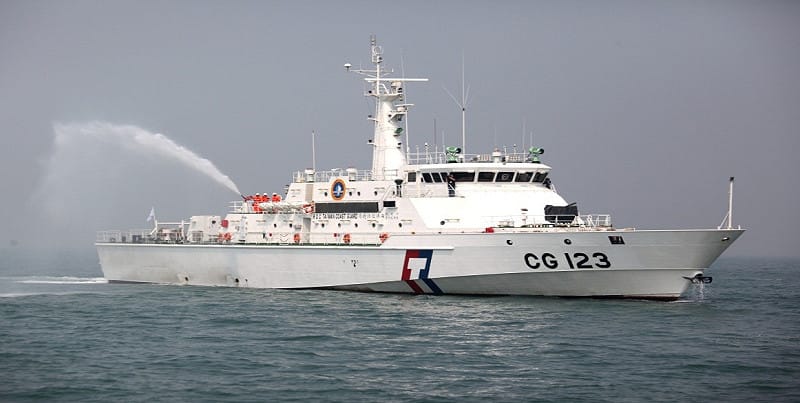 規劃2026年除役、處「停航」狀態的金門艦（CG123）。船艏錨鏈孔「1方2圓」。&nbsp;&nbsp;&nbsp;圖：翻攝cga.gov.tw