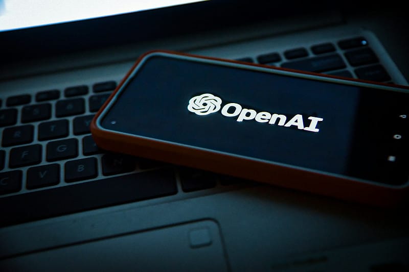 OpenAI 認駭入澳洲四政府機構致歉 總理先前震怒揚言究責