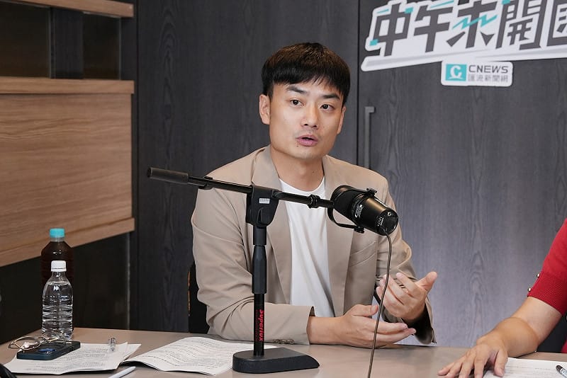 揭沈伯洋「國定假日協商有結論」是謊言 殷瑋:支不支持一翻兩瞪眼