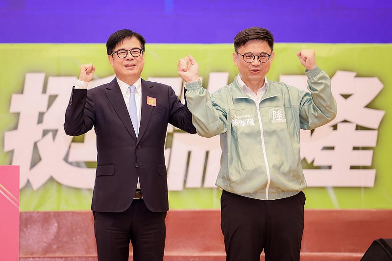 陳其邁站台力挺賴瑞隆 提過往轟韓國瑜如「愛情詐騙集團」