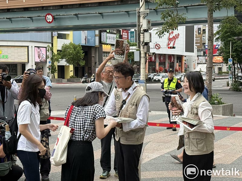 懷念《爽報》通勤閱讀!沈伯洋《順報》首發 化身派報生搶攻通勤族