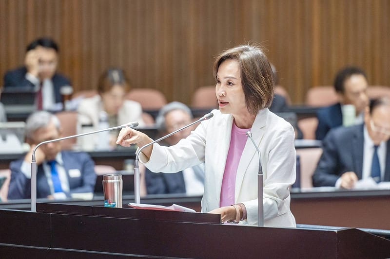 憂兒少染毒與再犯率雙飆升 柯志恩總質詢批政府反毒失能