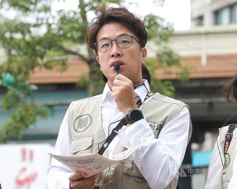 香港人委託全天監控 沈伯洋:應該不只他個人
