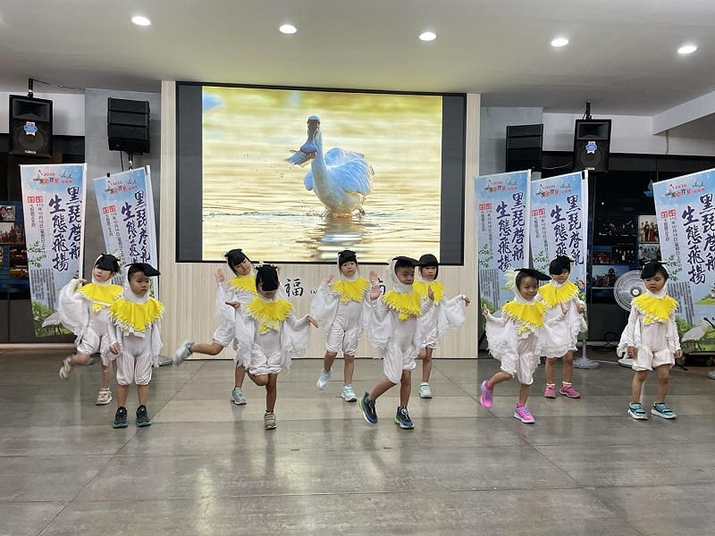 國際保育候鳥「黑面琵鷺」於今年9月已陸續飛抵台南棲息度冬，台南市政府主辦的2026黑面琵鷺保育季以「黑琵啟航、生態飛揚」為主題號召的系列活動，將於10月18日在七股區正王府揭開序幕。&nbsp;&nbsp;&nbsp;圖：台南市政府提供