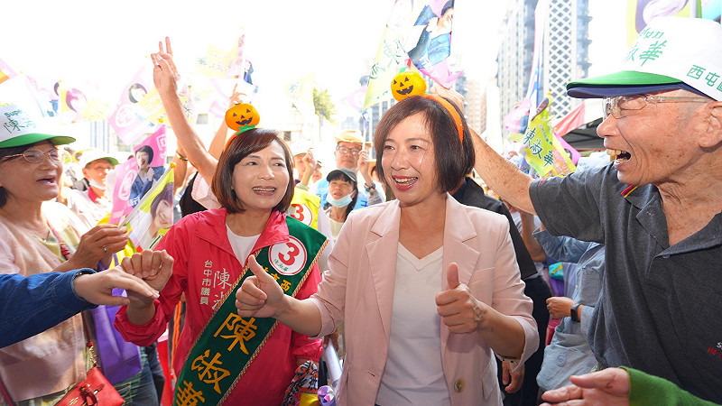何欣純參加陳淑華聯合競總成立大會。&nbsp;&nbsp;&nbsp;圖：何欣純競辦/提供 