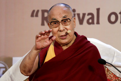 傳達賴喇嘛派西藏流亡政府前總理桑東仁波切11月中低調訪問中國大陸。專家分析，這反映大陸政府與達賴的關係可能出現微妙變化，有可能促使雙方重新接觸談判。   圖：達志影像／美聯社