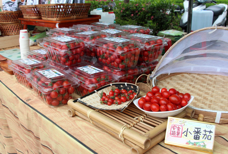 經過農會嚴格評選的優質番茄，在路竹通通吃得到！   圖：高雄市政府提供