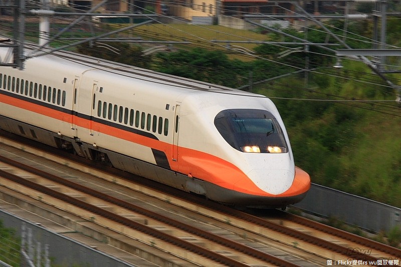 為了疏運各地觀看演唱會旅客，高鐵自12月23日起加開11班次應戰。   圖：Flickr提供rs wu開放權限