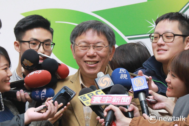 新台灣國策智庫民調顯示，台北市長柯文哲滿意度51%，位居六都第四。柯文哲今（15）日回應，「差不多啦！」   圖：周煊惠 / 攝
