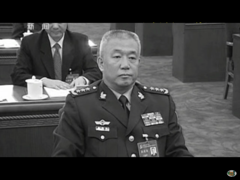 曾任武警司令員、黨委副書記（2009－2014）的中共中央軍委聯合參謀部副參謀長王建平，在他受查期間，在北京看守所以一根筷子戳頸自行了斷。   圖：翻攝自Youtube