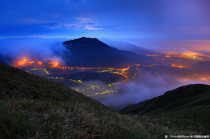 北投七星山是北台灣的活火山，本次地震是否為火山活動，各界紛紛聯想。   圖：圖：Flickr提供Ryan 章天賜開放權限