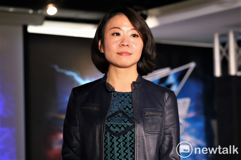 JFI Games競鋒國際總經理Eva表示，身為台灣新興遊戲研發商，將致力打造台灣原創自製的成功遊戲，提供所有玩家皆可暢遊的全民電競平台與產品。   圖：蔡幸秀/攝