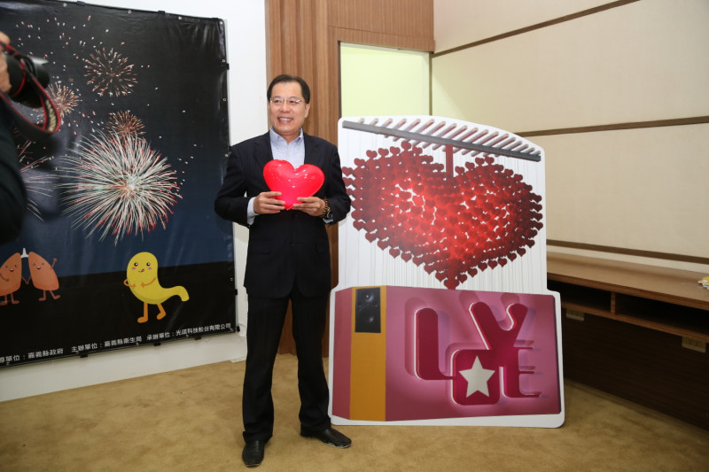嘉義縣副縣長吳芳銘表示，今年的台灣燈會是嘉義縣非常重要的盛會，除了科技、人文藝術讓人驚艷，更是一個充滿歡樂與健康的台灣燈會。   圖：嘉義縣政府/提供