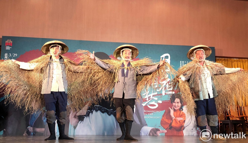 陳竹昇、盧志杰、郭耀仁三位年輕演員，首次演出歌仔戲，頻喊緊張。   圖/張大魯攝