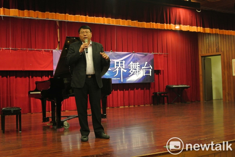 網銀基金會執行董事陳大鈞說明舉辦音樂會的目的。   圖：唐復年/攝