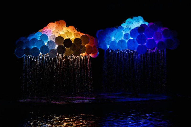 台南月津港燈節時間在2月10日到3月4日，特色是浪漫水燈藝術作品吸睛，以「相約」為主題，結合台南鹽水本地的人文與風景。   圖：台灣觀光FB粉絲專頁提供
