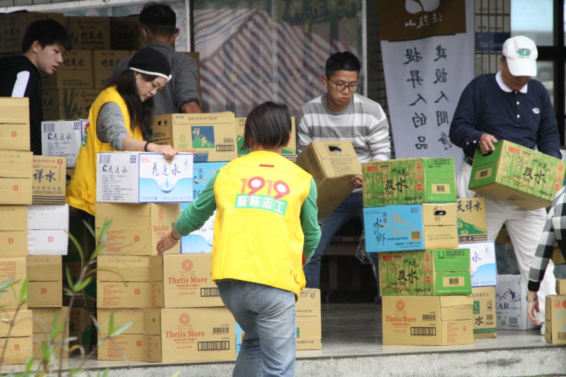 基督教救助協會協助安置中心物資管理。   圖：中華基督教救助協會/提供