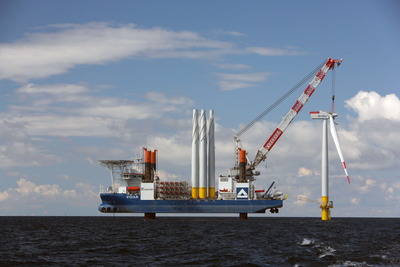 德國第三大能源集團EnBW，12日宣布將投資台灣彰化外海的海鼎風電。圖為EnBW在波羅的海興建離岸風機。   EnBW提供
