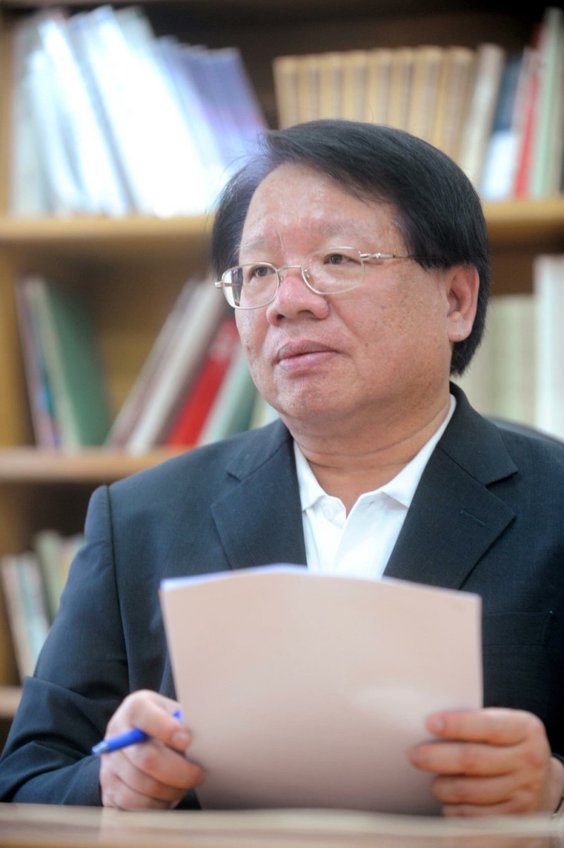 台灣戰略學會秘書長也是台北市長柯文哲2014參選市長的重要諮詢顧問的張榮豐，談論2018選情。   圖：翻攝自張榮豐臉書