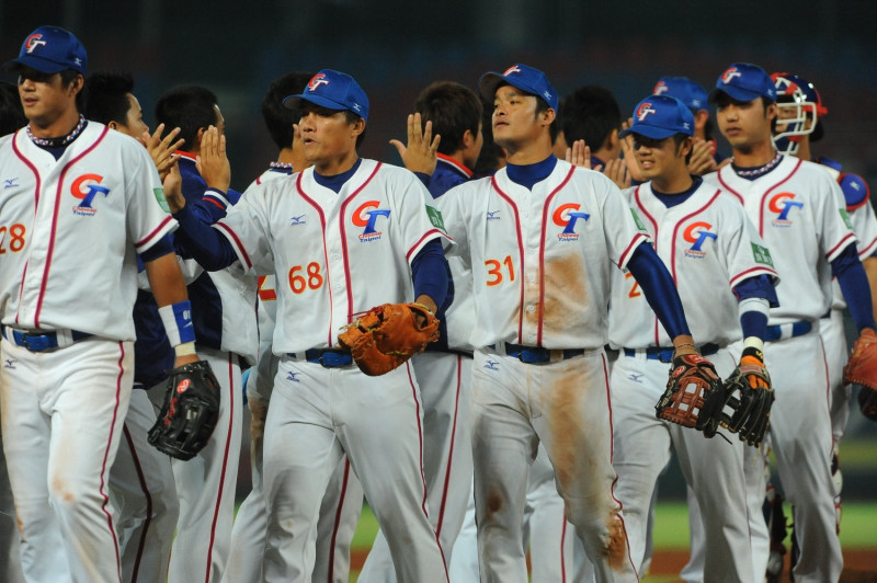 值得注意的是，台灣在這次排名中，因在2014年U21世界盃奪冠積分過期，被古巴、墨西哥擠下，從第4名退居第6名，積分只剩2520分。   圖：翻攝自中華民國棒球協會網站