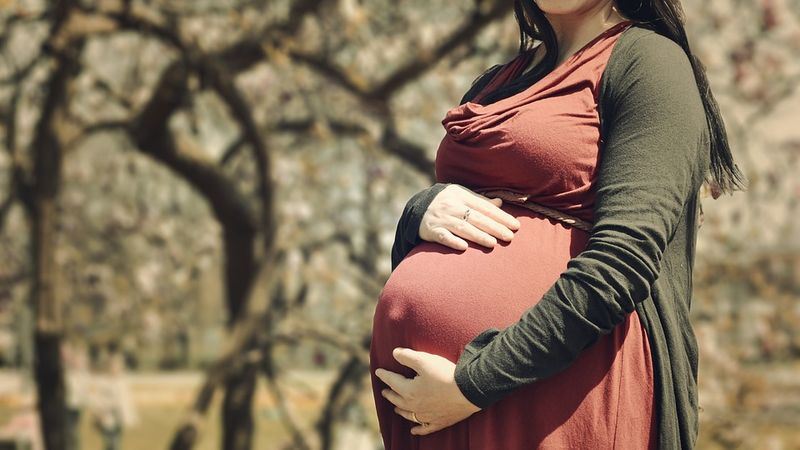 英國牛津大學醫院禁止產婦未來因為非醫學理由而選擇剖腹產，引發爭議。   圖 : 翻攝自pixbay