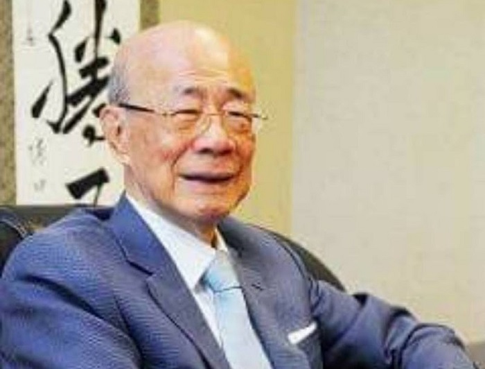 前高雄市議長陳田錨7日在高雄家內辭世，叱吒政壇30多年，對政治上恩怨從不虛以委蛇，贏得「高雄政壇大家長」的尊稱。   圖：翻攝臉書