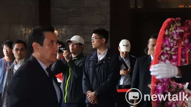 前總統馬英九也到國父紀念館致意。   圖：趙婉淳/攝
