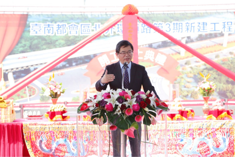 李孟諺是台南市升格後首位無黨籍市長(代理)，去（2018）年12月25日卸職。   圖：台南市府/提供