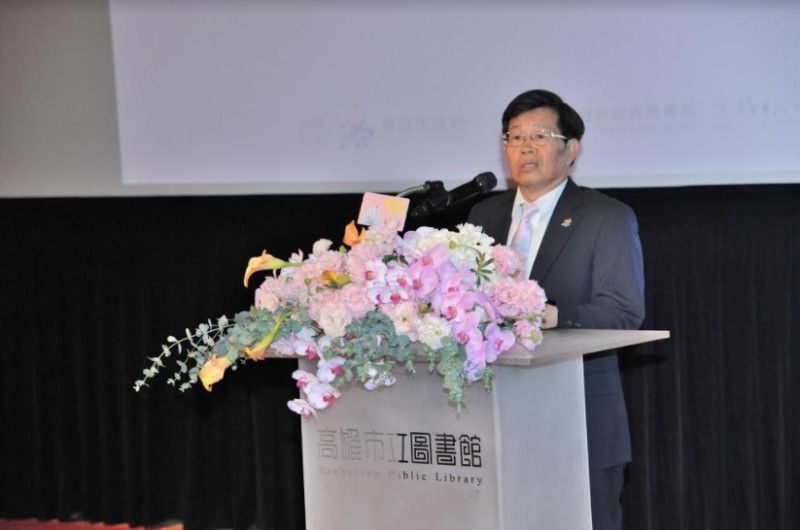 楊明州表示，身為女性市長的陳菊，除了關心兩性平權和婦女權益，政策上多融入性別觀點，更支持給女性員工更多機會。   圖：高雄市政府/提供