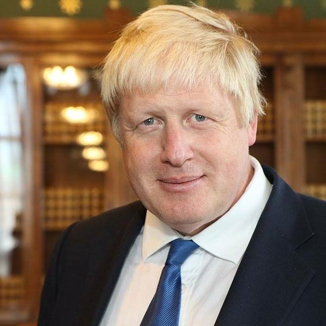 英國外交大臣強生（Boris Johnson）今天表示，俄羅斯一直貯存用來毒殺前俄羅斯雙面間諜的致命神經毒劑，並且不斷研究如何把神經毒劑運用在暗殺上。   圖：翻攝自強生Boris Johnson臉書