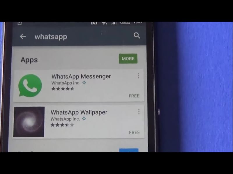 WhatsApp成為中國駭客入侵用戶系統的新方法，當用戶的WhatsApp群組出現以 86為開頭、來自中國的電話號碼，駭客可能正在群組中盜取資料。   圖：翻攝自Youtube