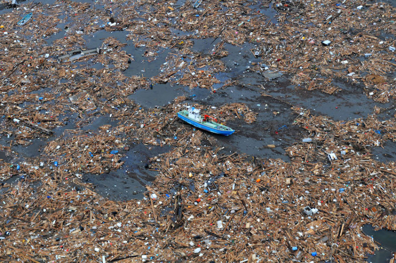 一項研究報告警告，在太平洋漂流的塑膠垃圾覆蓋範圍，現在已超過法國、德國和西班牙國土面積總和。   圖 : 翻攝自Brain Skewer