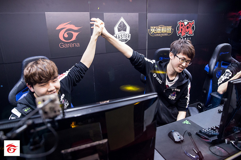 GRX對上HKA鏖戰三回才分出勝負，最終由GRX沉穩應對拿下關鍵第三局，以2-1取得勝利。   圖：翻攝自Garena esports flickr 公開權限