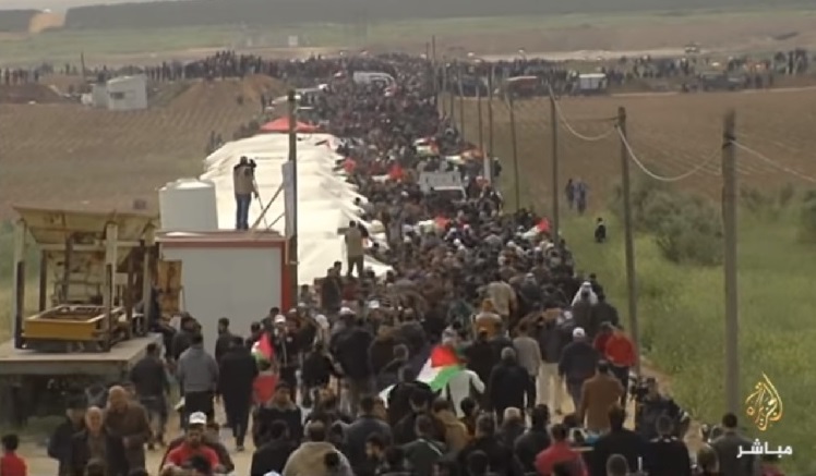 巴勒斯坦民眾發動名為「偉大的回歸遊行」（The Great March of Return），展開為期6個星期的抗議，示威的第一天，至少7名巴勒斯坦人遭以色列安全部隊殺害。   圖：翻攝自Youtube