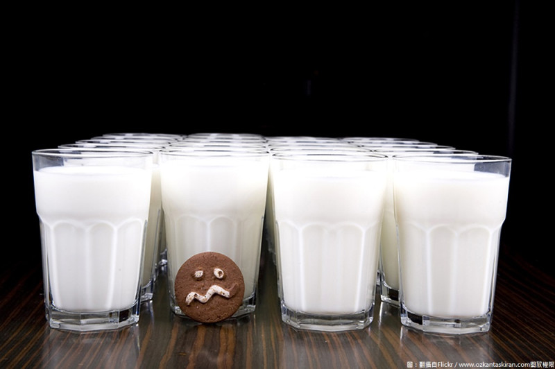 牛奶裡的新機能成分「乳脂肪球膜」現在可單獨分離出來，幫助記憶的成分未來能廣泛應用在保健食品中！   圖：翻攝自Flickr／www.ozkantaskiran.com開放權限