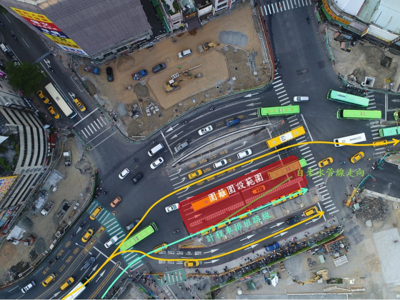 為配合施工，明日將封閉建國路自中山路至台灣大道部分車道，並維持雙向三車道通行，請用路人提早改道避免交通壅塞。   圖：台中市建設局／提供