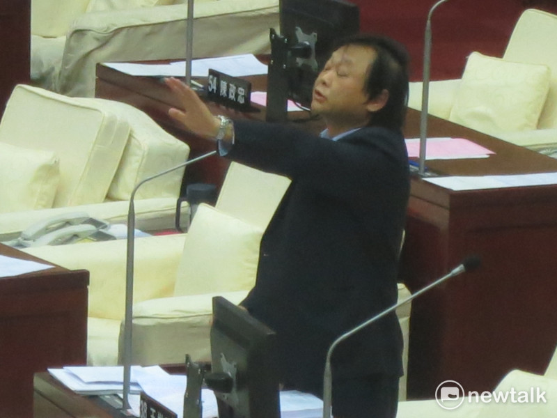 近來有影片流傳台北市議員王世堅痛批立委姚文智的影片，王世堅今日到警局報案。   圖：新頭殼資料照