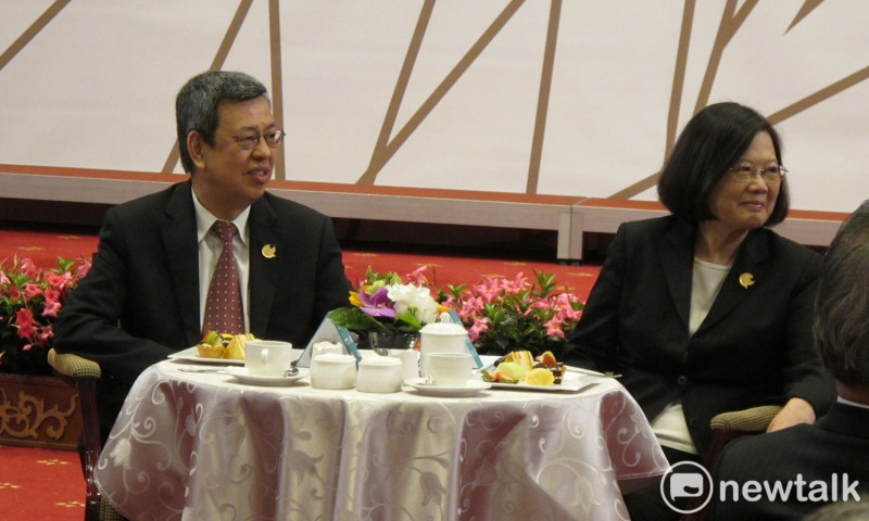 總統蔡英文、副總統陳建仁30日出席第3屆總統創新獎頒獎典禮。   圖：林朝億/攝