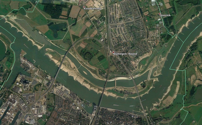荷蘭Nijmegen 獨特的水岸公園衛星平面，及說明其防洪、溢洪作為。   圖 : 陳其邁辦公室/提供