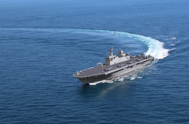 韓國新大型兩棲攻擊運輸艦「馬羅島艦」亮相，強調國產化，時速最高可達41公里。   圖：翻攝韓國KJCLUB
