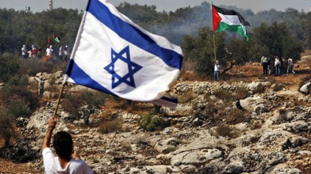加薩邊界今天爆發2014年以來最血腥衝突，以色列軍方血腥鎮壓巴勒斯坦抗議群眾，造成至少58人喪生，2700多人受傷。   圖 : 翻攝自Wenzhal Mun Society-Pixnet
