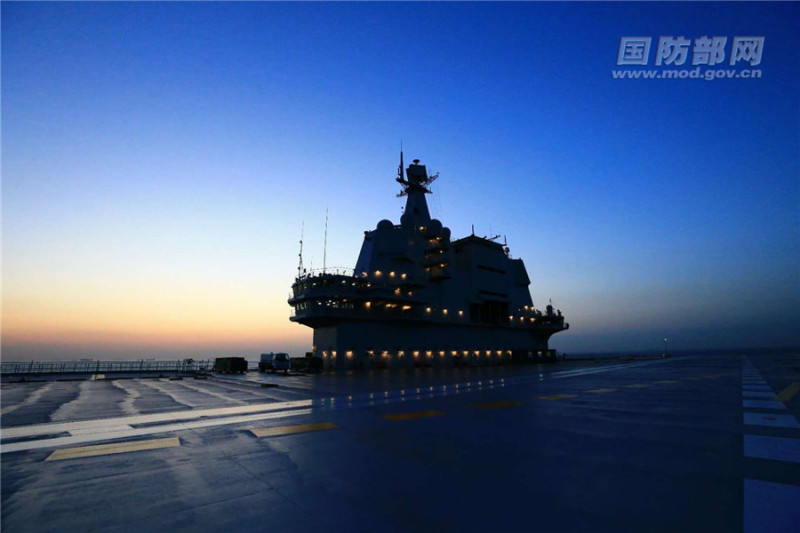 根據中國央視等媒體報導，艦上多項設備獲得進一步測試，達到了預期目的。   圖：翻攝自中國國防部網站