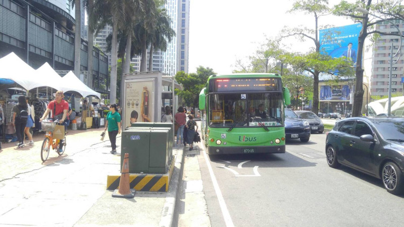 台灣大道（朝富路至文心路東行方向）自5月31日起將實施公車「分流」措施。   圖：台中市政府交通局提供